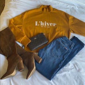 H&M Turtleneck Sweatshirt (Fall 2019)